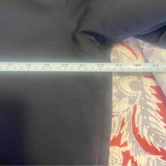 Helly Hansen Ski Jacket - Picture 10 of 16